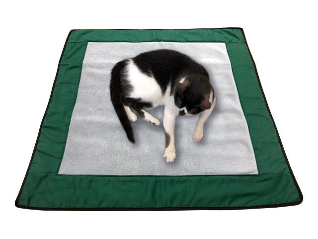 Premium Reversible Pet Sleep Mat 24" X 24" (Made in USA) - The Snag Bin