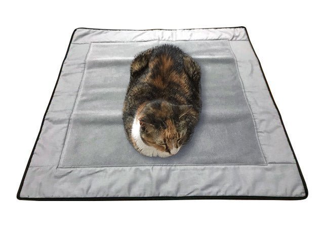 Premium Reversible Pet Sleep Mat 24" X 24" (Made in USA) - The Snag Bin