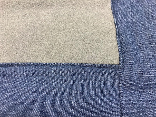 Premium Reversible Pet Sleep Mat 24" X 24" (Made in USA) - The Snag Bin