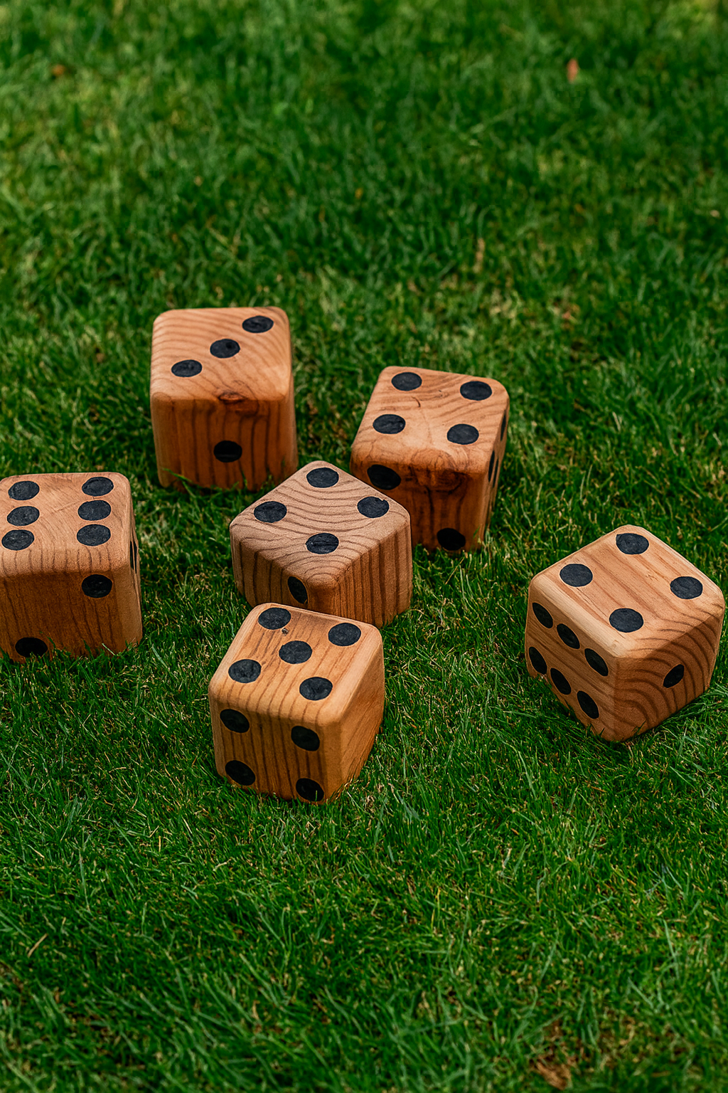 Handcrafted Yard Dice qt 6