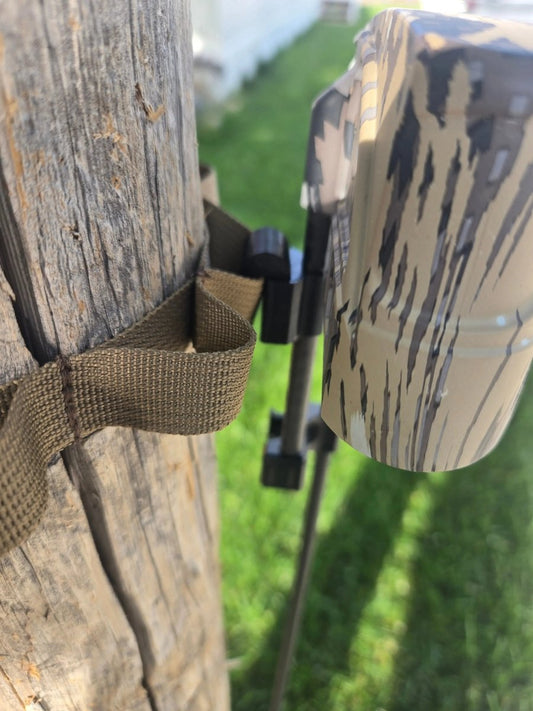 Clip - on Quiver Hanger - The Snag Bin