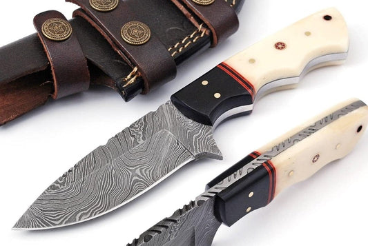 Custom Handmade 4.5" Damascus Steel Skinning Knife – Buffalo Horn and Camel Bone Handle - The Snag Bin