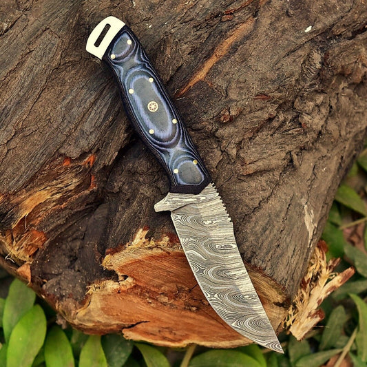 Custom Handmade Damascus Steel Skinning Knife with 5" Blade - The Snag Bin