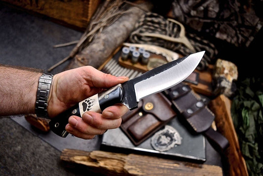Custom Handmade Skinning Blade with J2 Steel and Buffalo Horn & Camel Bone Handle - 4.5" Blade - The Snag Bin