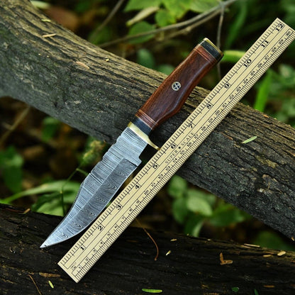 Damascus Steel Hunting Knife – 10" Blade with Brass Guard & Resin Pakkawood Handle, Leather Sheath Included - The Snag Bin