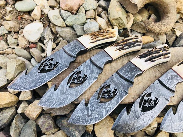 Deer Knives – 10" Wire - Cut Damascus Steel Blade with Antler Horn Handle & Leather Sheath - The Snag Bin
