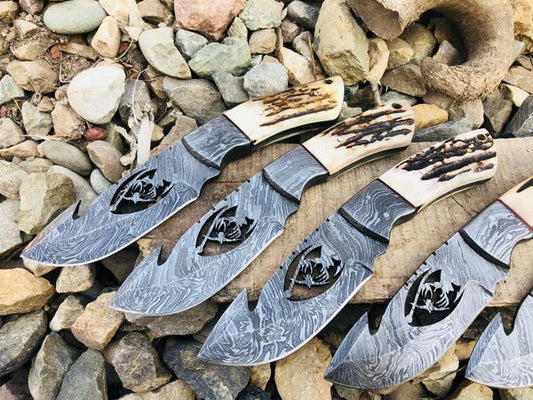Deer Knives – 10" Wire - Cut Damascus Steel Blade with Antler Horn Handle & Leather Sheath - The Snag Bin