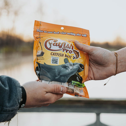 Grasshopper Catfish Bait - The Snag Bin