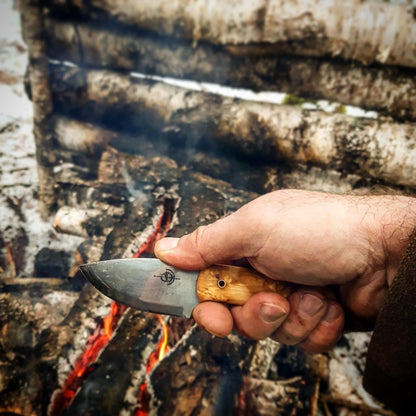 Helle Mandra - The Snag Bin