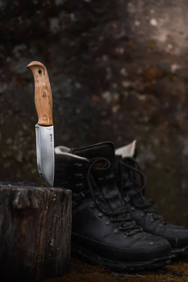 Helle Nordlys - The Snag Bin
