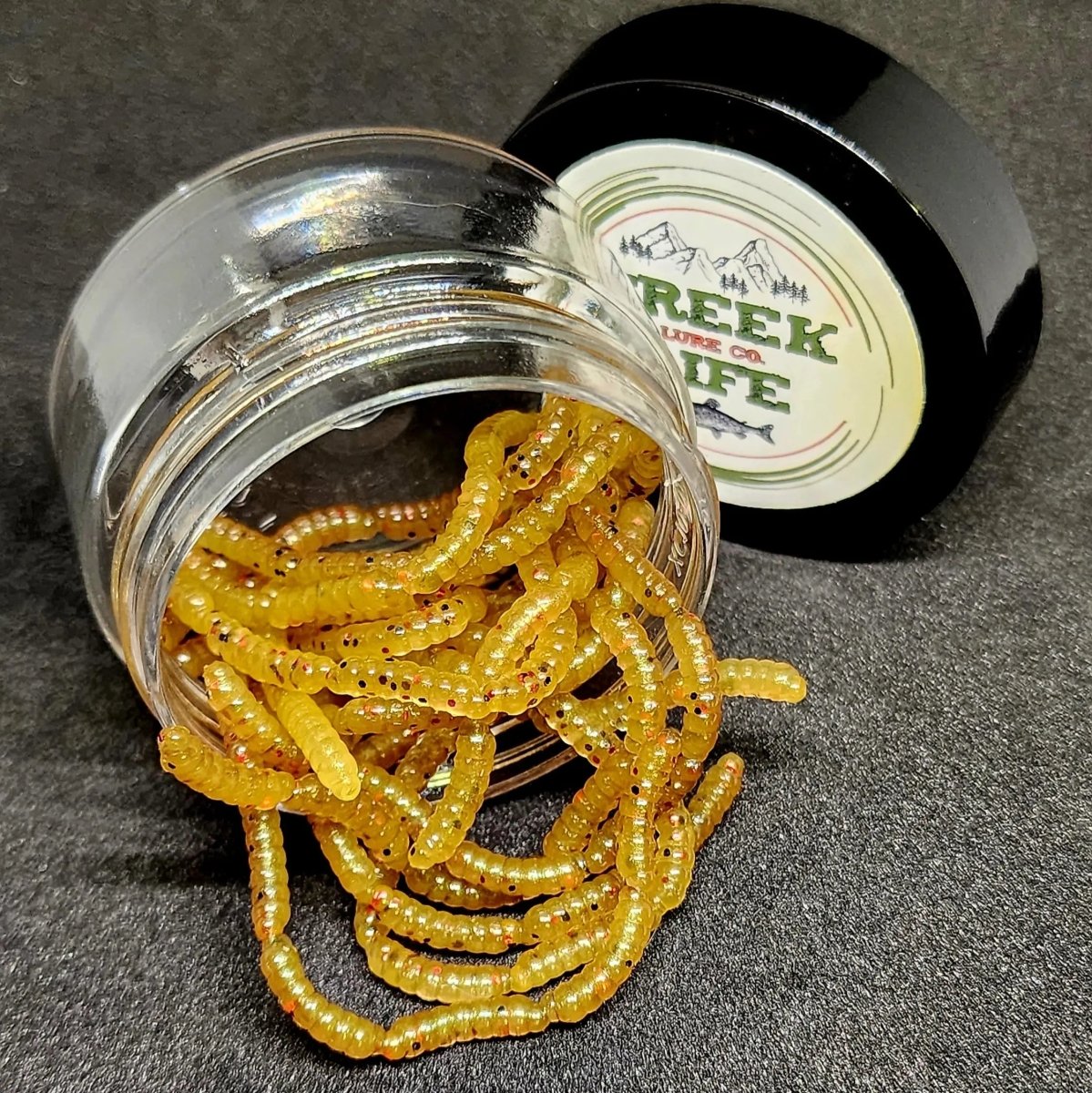 Jar of 0.5" Inch Micro Maggot Fly Larvae "The Apple Maggot" - The Snag Bin