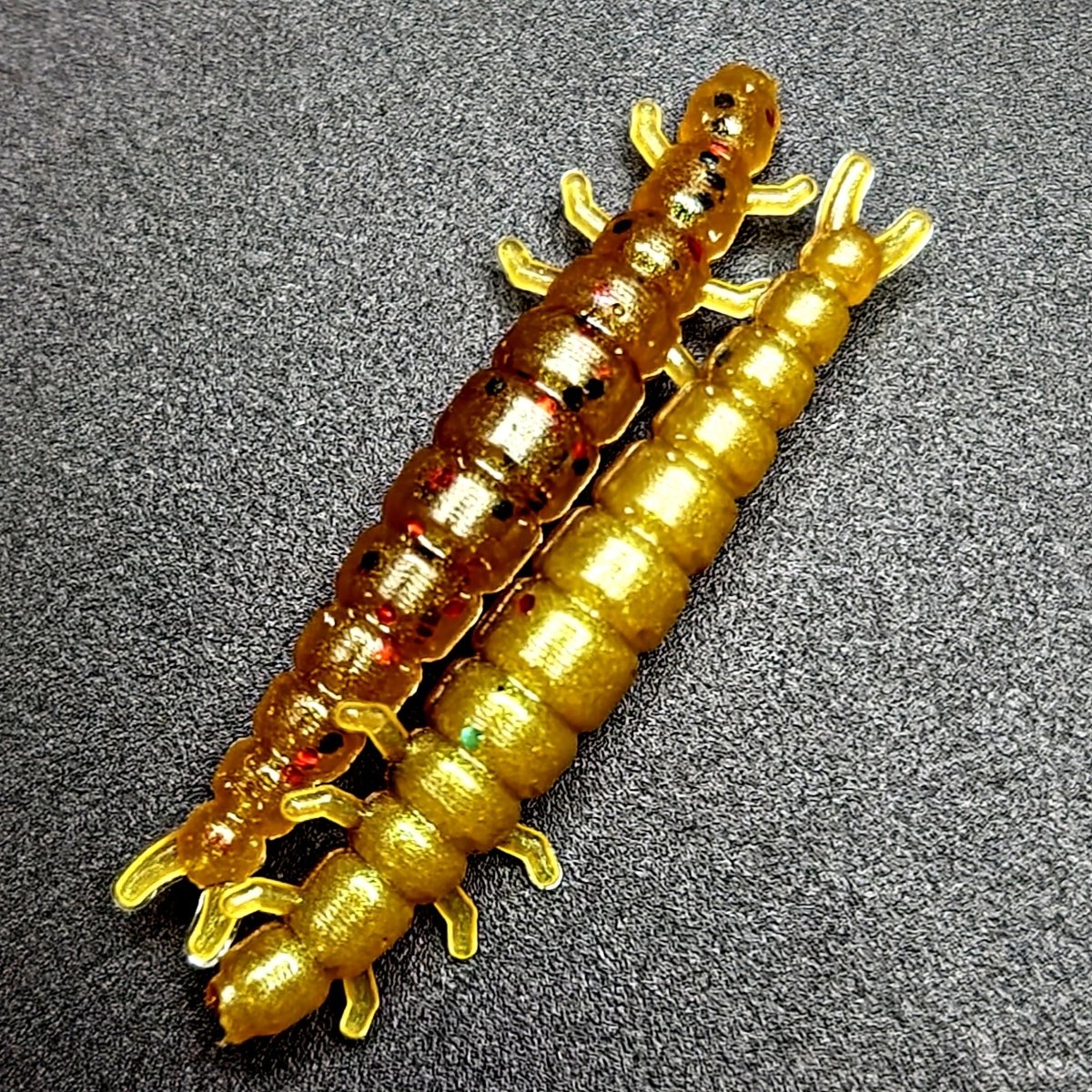 Jar of 1.3" Caddis Fly Larvae "Stream Weaver" - The Snag Bin
