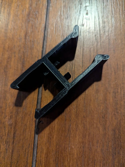 Latitude Carbon SS Stick Wranglers - The Snag Bin