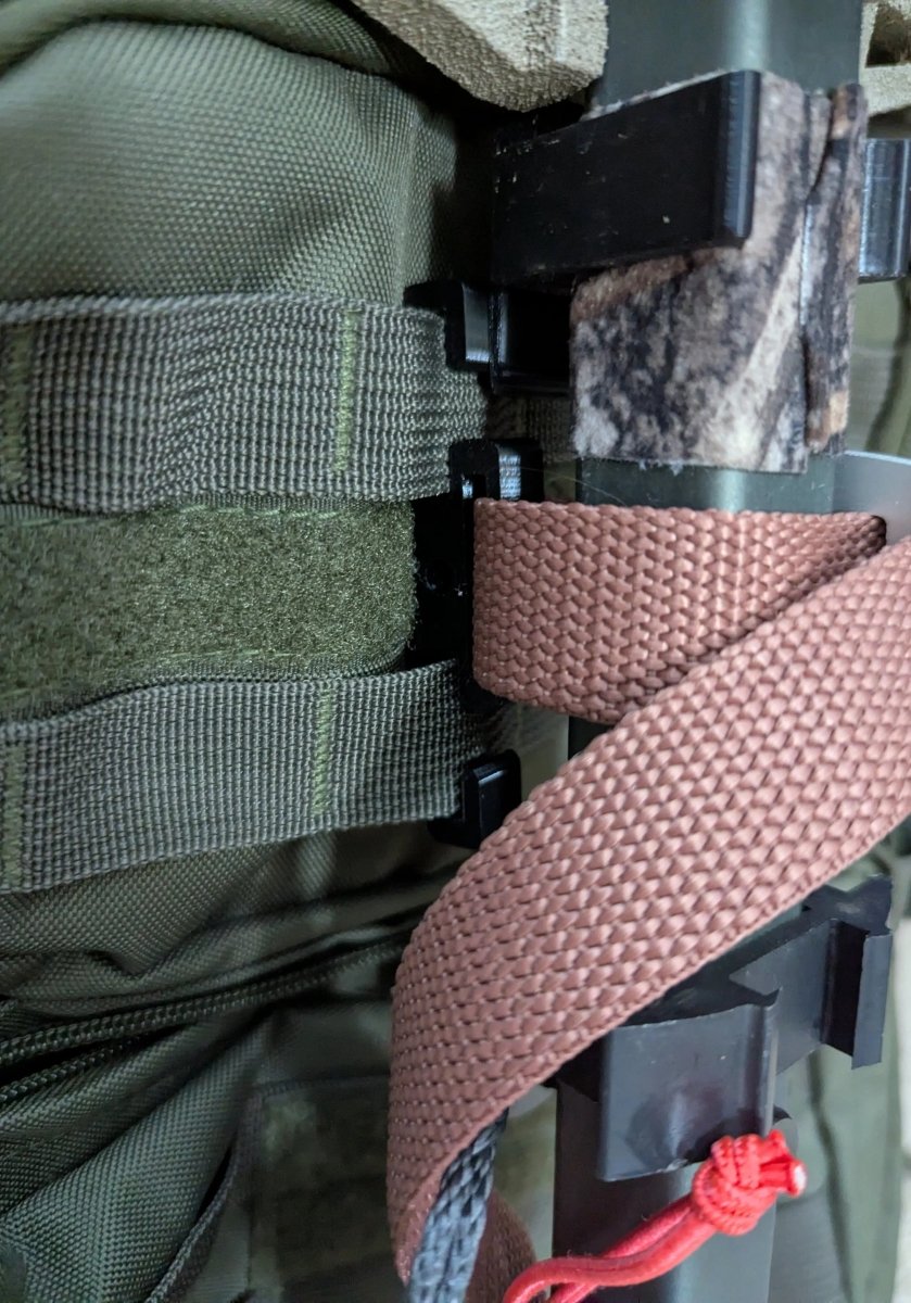 Molle Reverser Clip - The Snag Bin