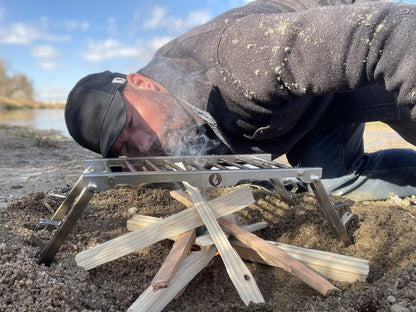 Over Under Grill Thingy: Stand and Grill In One! - The Snag Bin