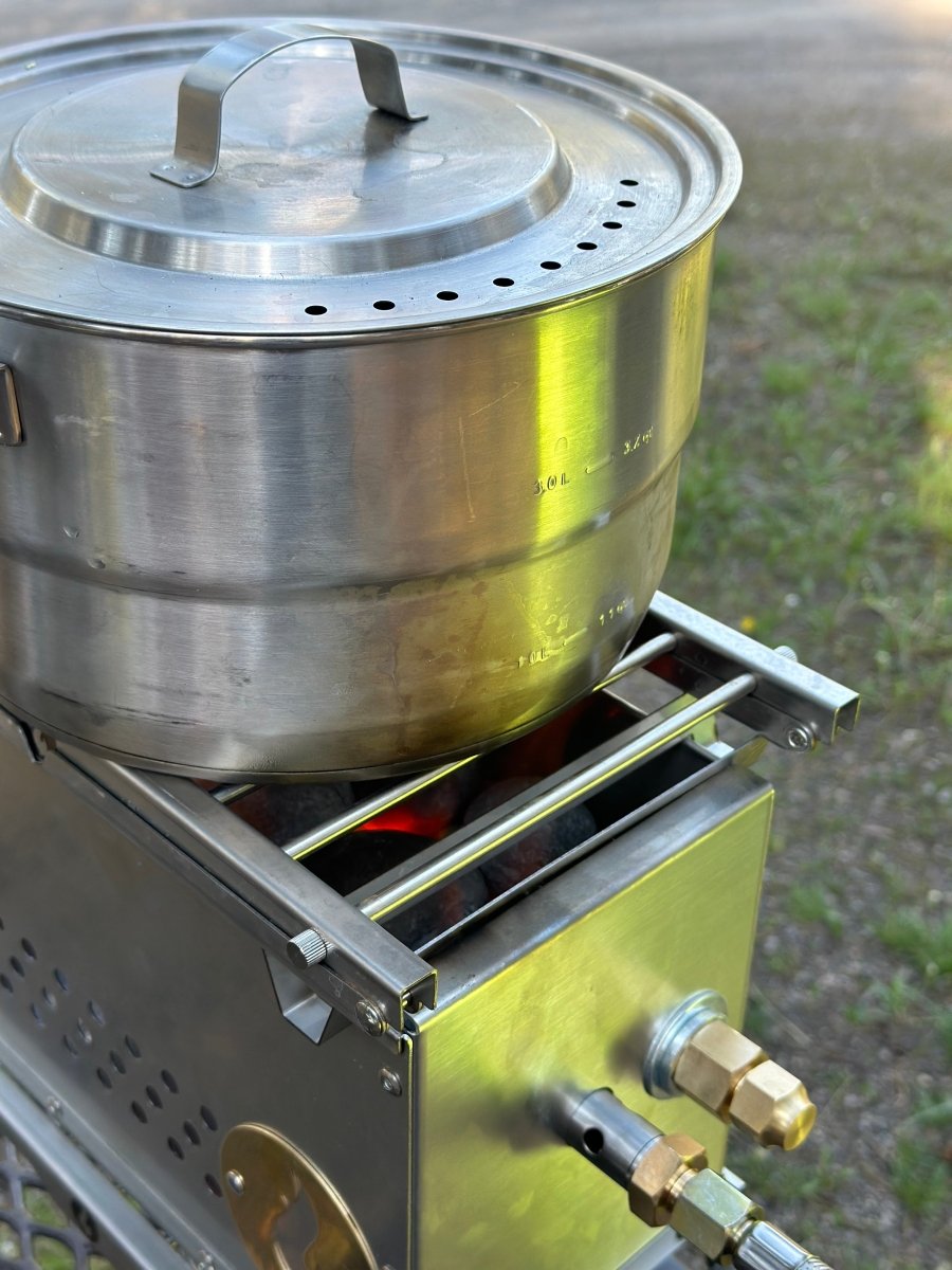 Over Under Grill Thingy: Stand and Grill In One! - The Snag Bin