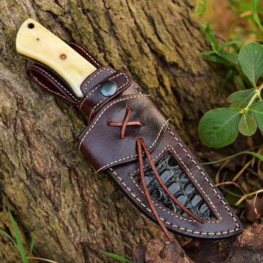 Premium Damascus Steel Skinner Knife – Custom Handmade with Camel Bone Handle - The Snag Bin