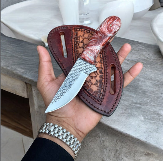 Premium Handmade Western Knife & Sheath – Damascus Blade with Resin & Rosewood Handle - The Snag Bin