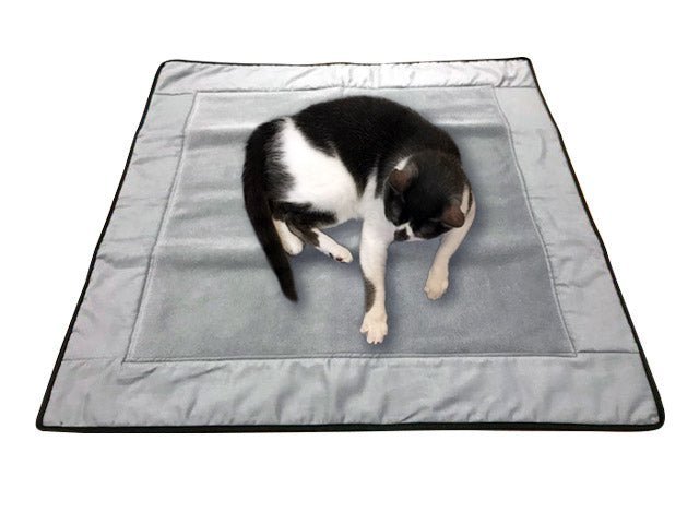 Premium Reversible Pet Sleep Mat 24" X 24" (Made in USA) - The Snag Bin