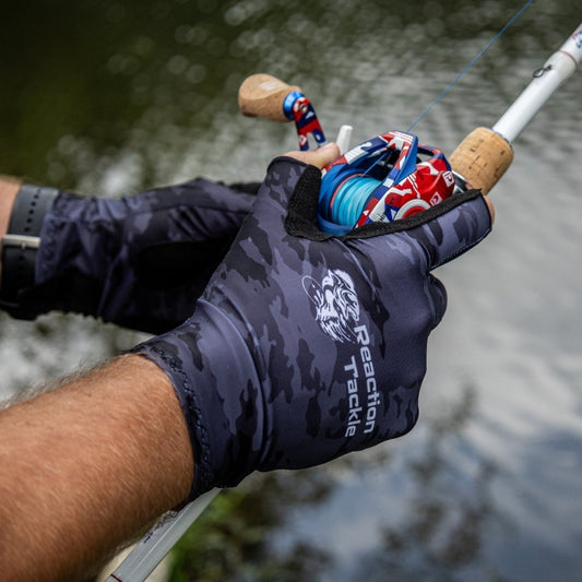 Reaction Tackle UV Fishing Gloves UPF 50+ - The Snag Bin