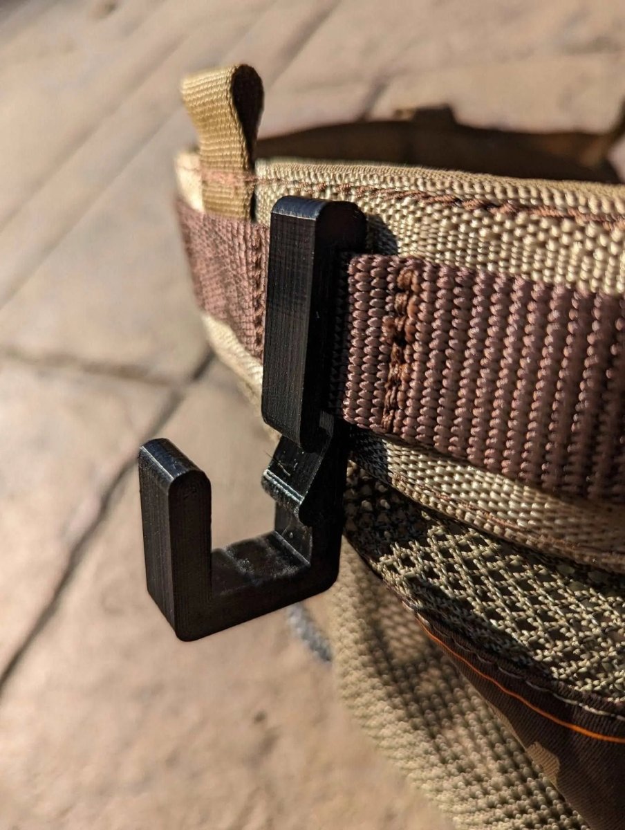 Saddle Platform Hanger - The Snag Bin