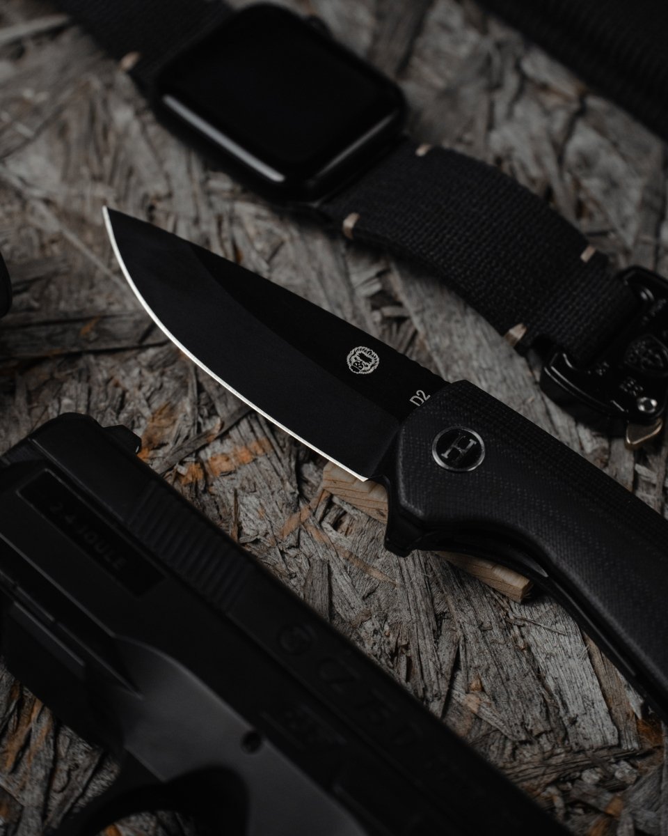 The Peasant Folding Pocket Knife Giftset for Men and Women (Black and Blue) - The Snag Bin