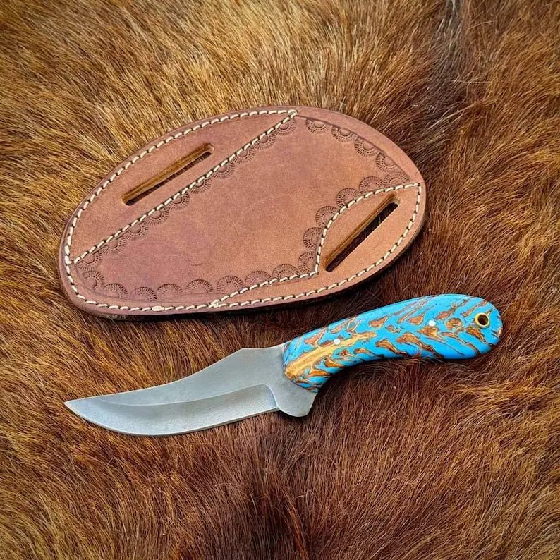 Winter - Edition Custom Handmade Western Knife – D2 Steel Blade & Pine Cone Handle - The Snag Bin