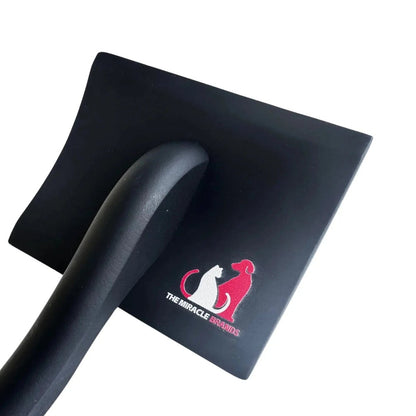Wooden Handle Pet Brush - The Snag Bin